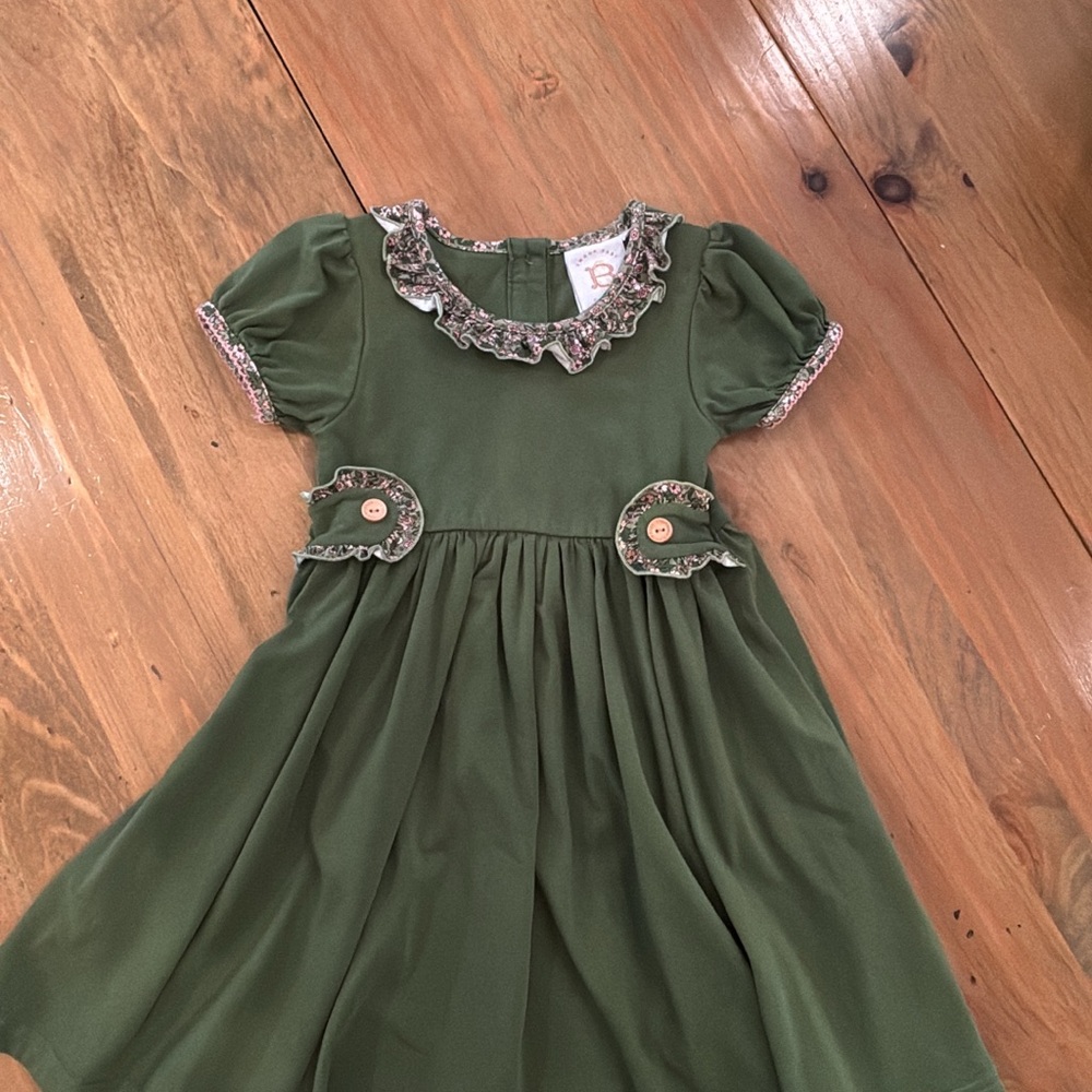 Green Embellished Pleated Sundress with Puff Sleeves
